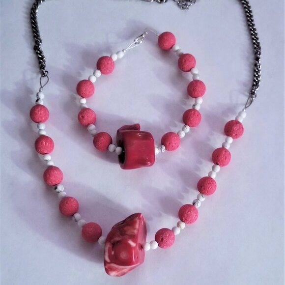 Coral & Lava Stone Set - Picture 1 of 1